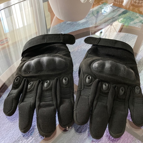 Motorcycle Gloves Bundle 😍 - Picture 7 of 7